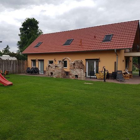 Ferienwohnung am Mühlstein Lübben Exterior foto