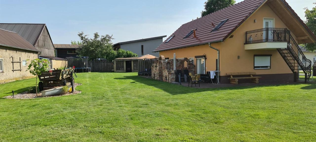 Ferienwohnung am Mühlstein Lübben Exterior foto