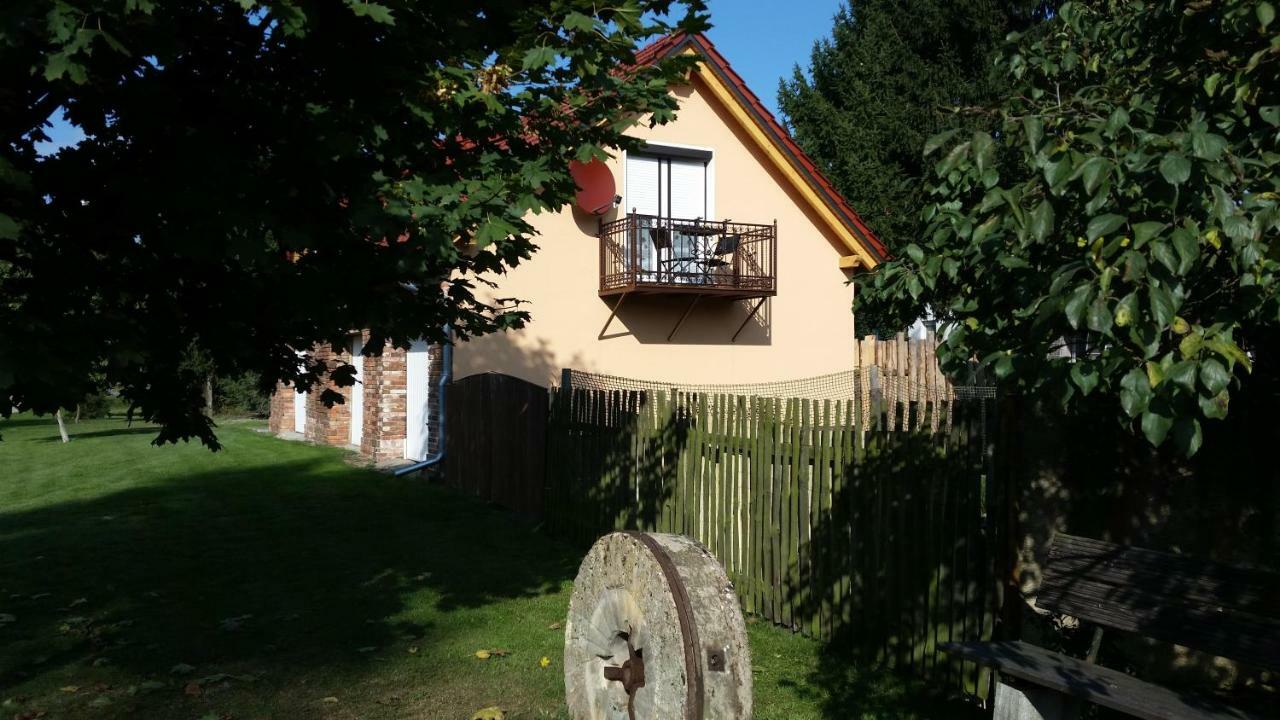 Ferienwohnung am Mühlstein Lübben Exterior foto